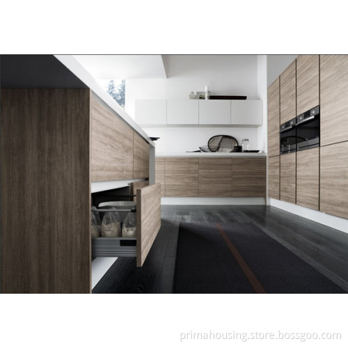 Nature Solid Wood European Style Kitchen Cabinet Supplier